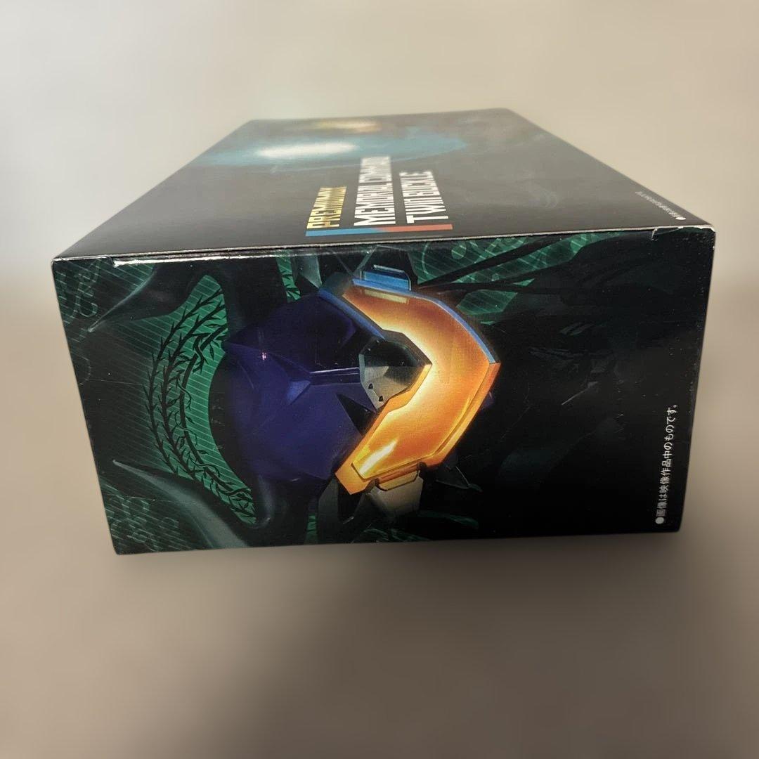 新品 仮面ライダーギーツ プレミアムDX メモリアルコマンド ツインバックル