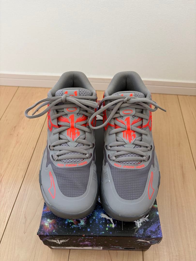 MB01 ラメロボール　シグネイチャーバッシュ