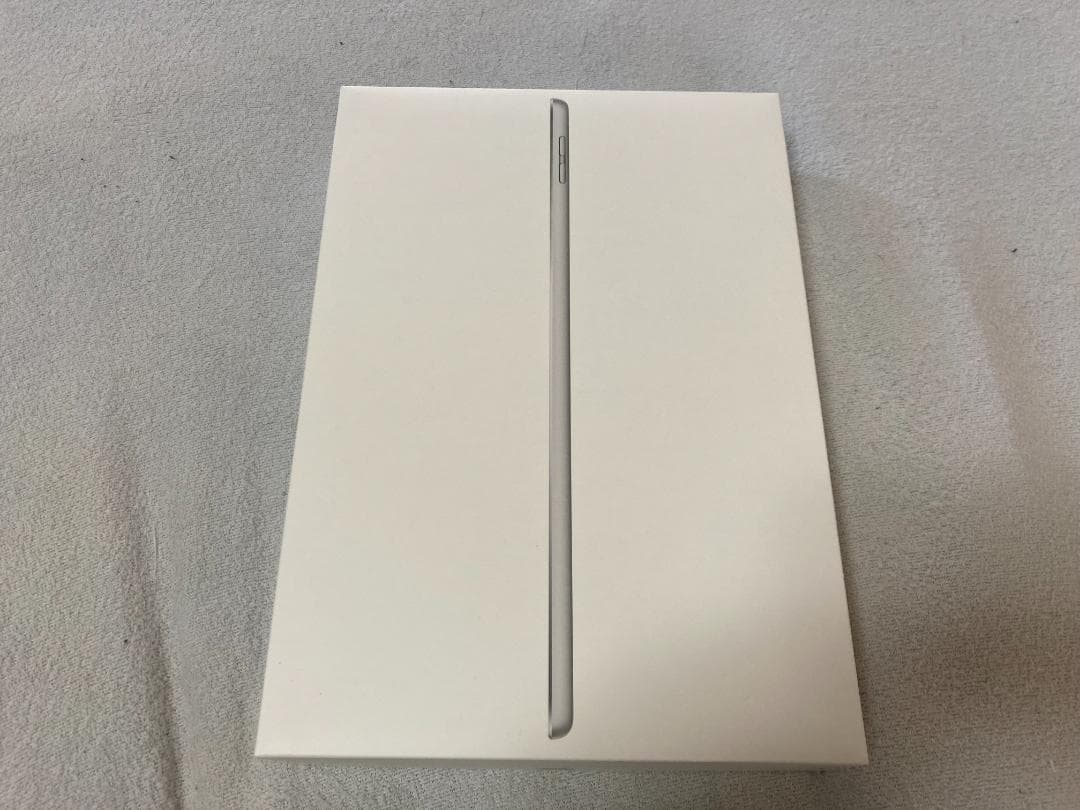 iPad 第9世代 Wi-Fi 64GB MK2L3J/A シルバー