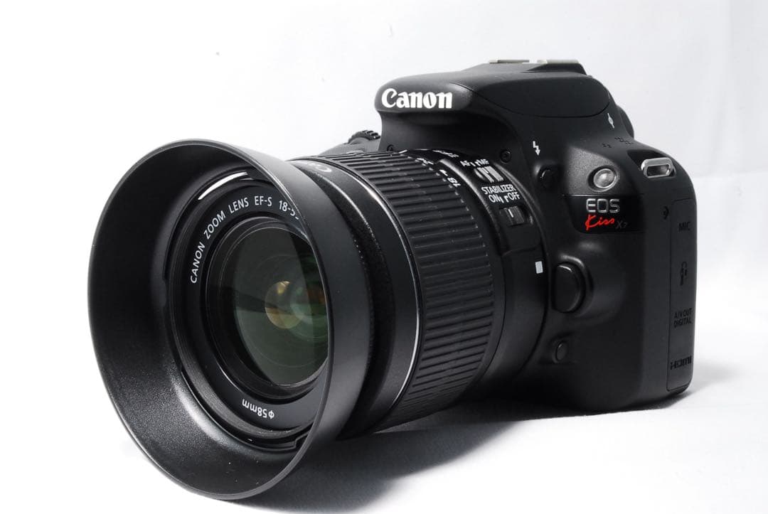 ❣️超軽量&極美品❣️Canon Kiss X7 デジタル一眼レフカメラ
