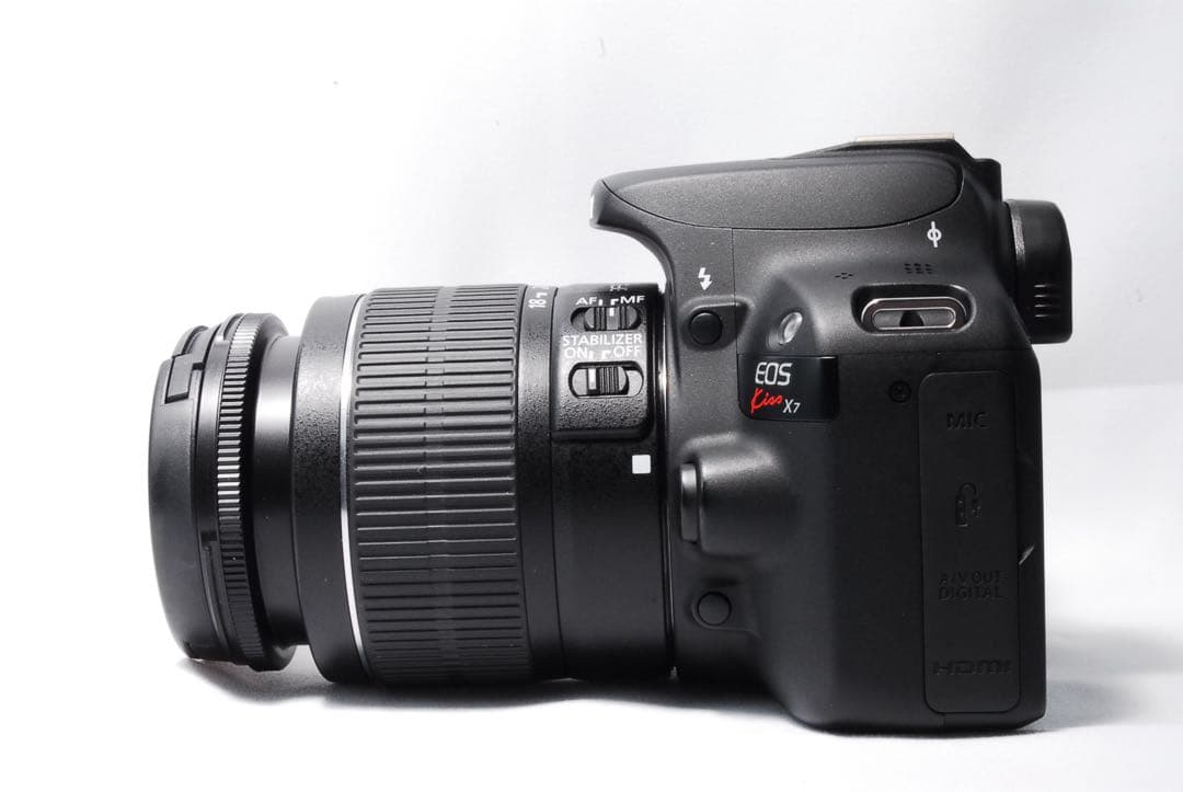 ❣️超軽量&極美品❣️Canon Kiss X7 デジタル一眼レフカメラ