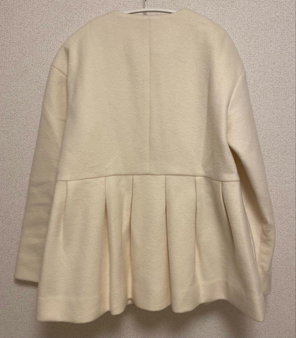 美品★ユナイテッドアローズ　ペプラムショートコート