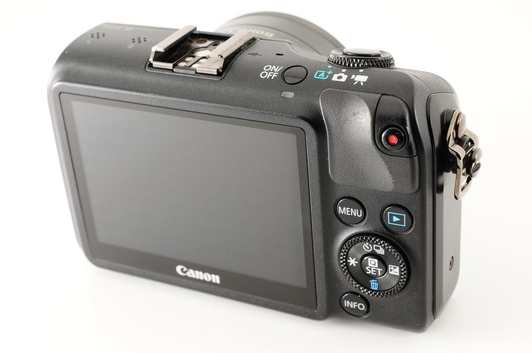 【ほぼ新品 元箱付き】 キャノン Canon EOS M 18-55mm