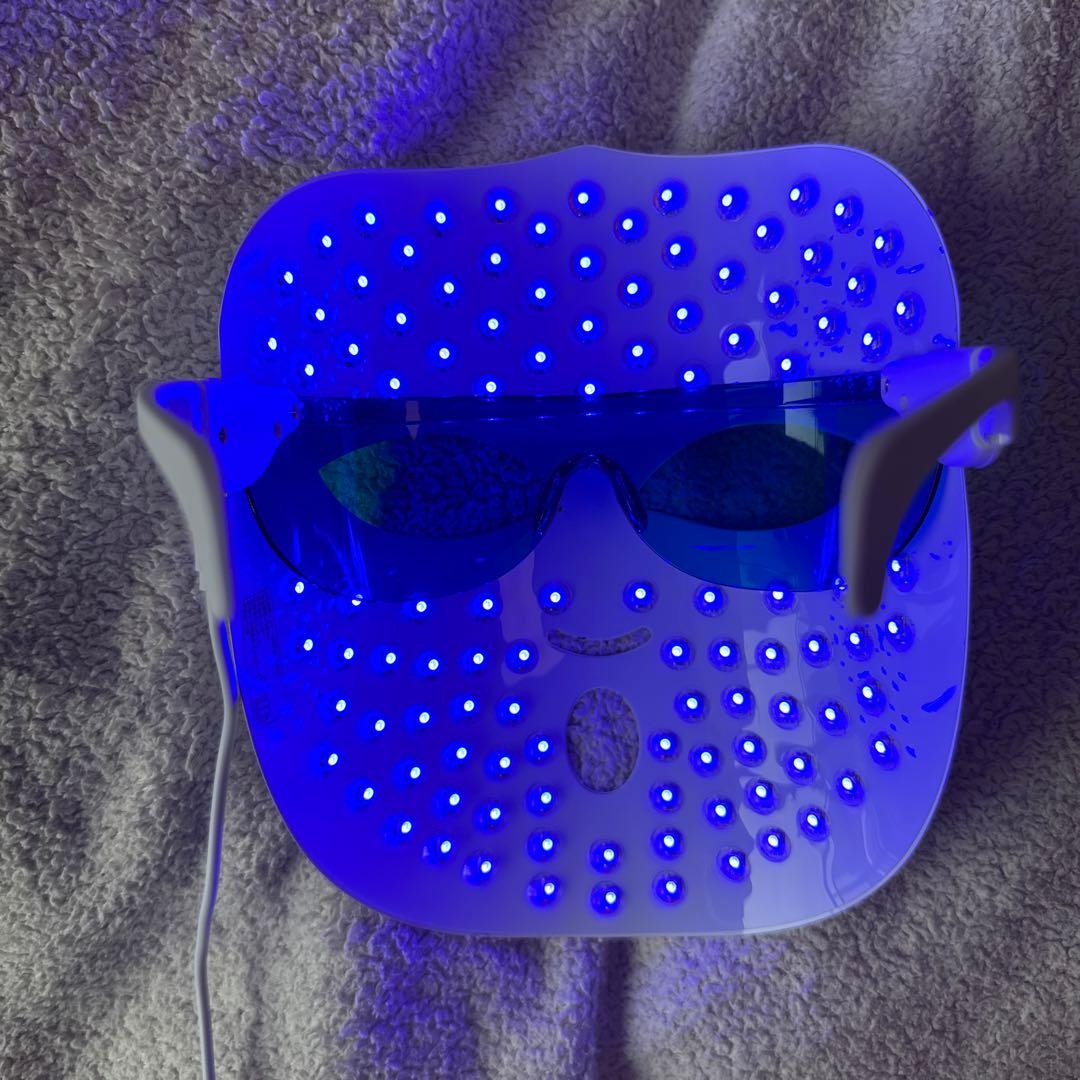 nenaga-Labo LEDフェイスマスク（3色）