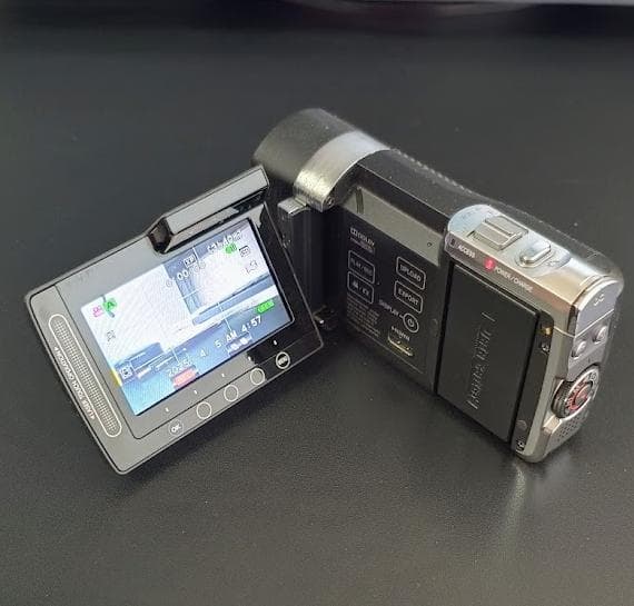 JVC Everio GZ-X900 HDビデオカメラ 大幅値引きしました。