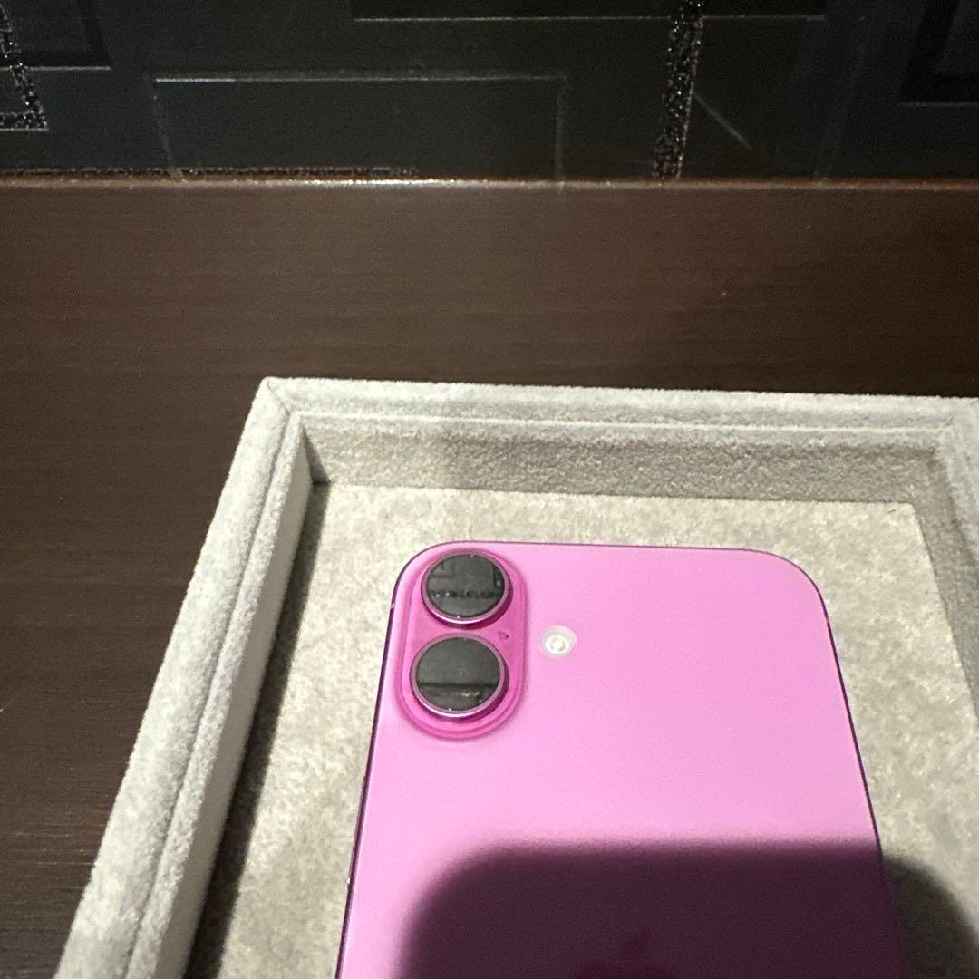 iPhone 16 Plus 128GB ピンク