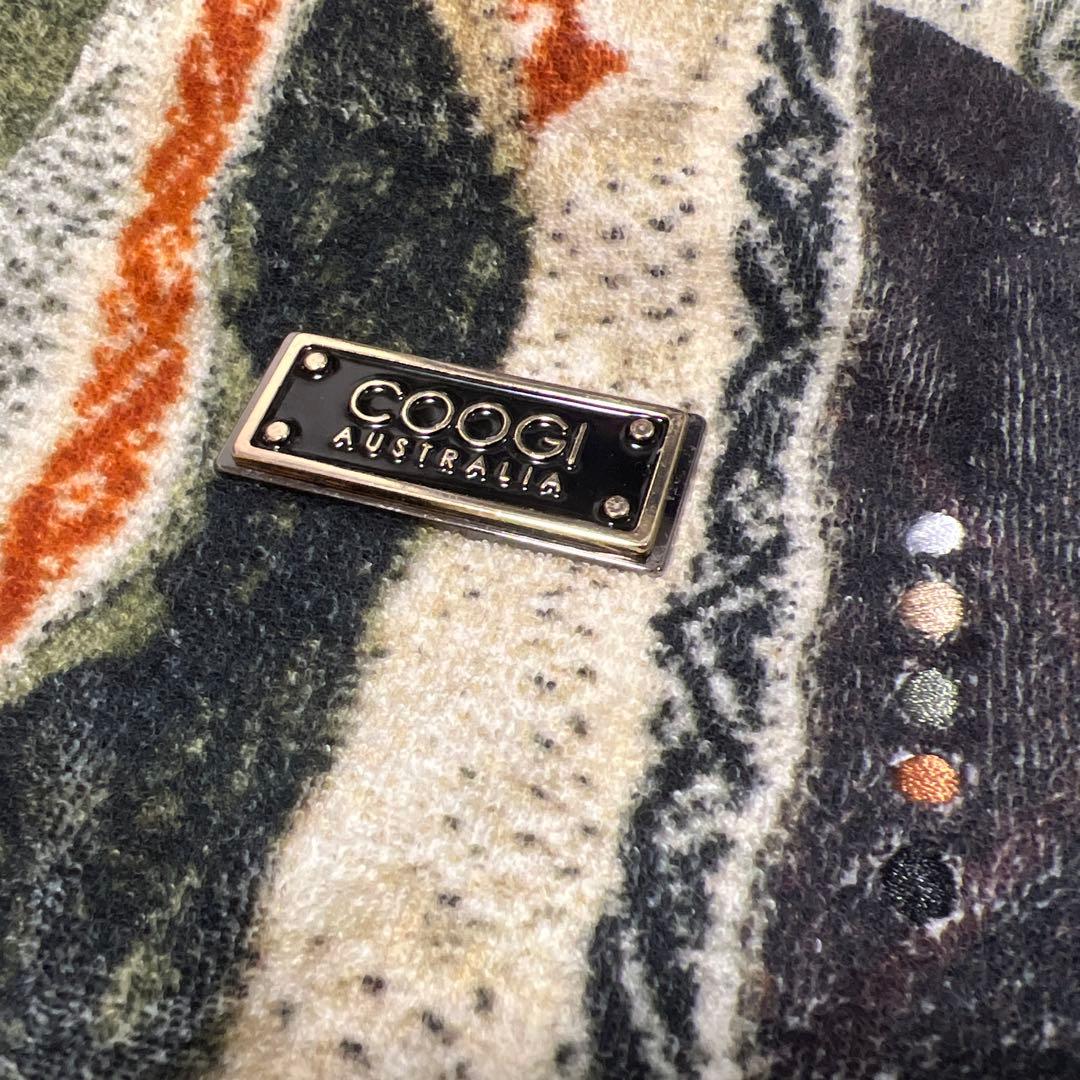 トップス COOGI