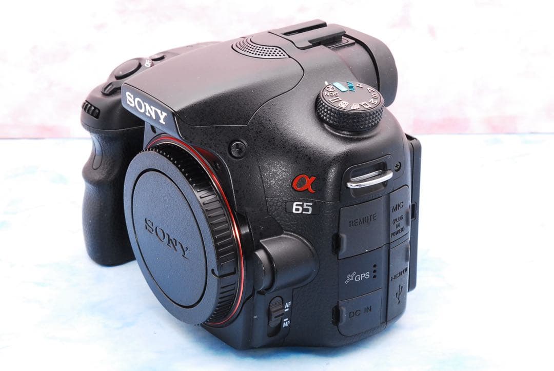 ソニー α65☆レンズ交換不要の高倍率レンズ☆一眼レフカメラ☆ショット数極少
