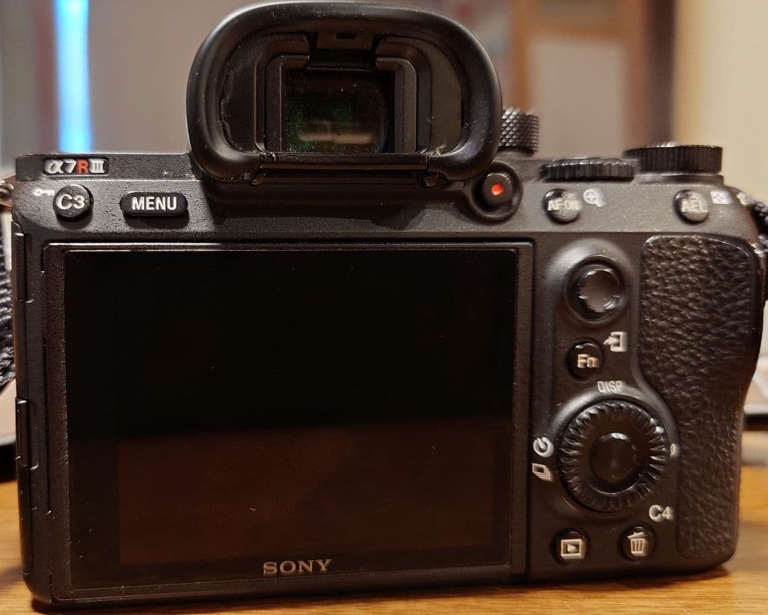 【週末限定値引】SONY α7RIII ミラーレス一眼カメラ