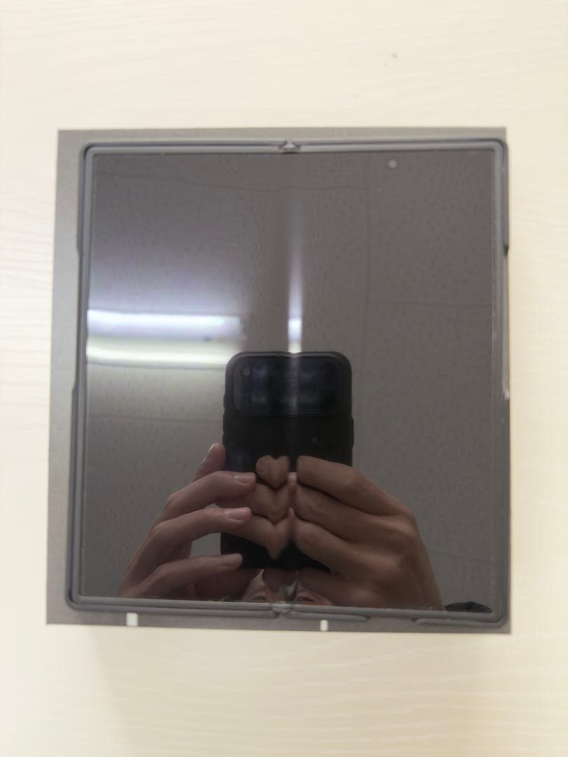 超美品Galaxy Z Fold7 256GB