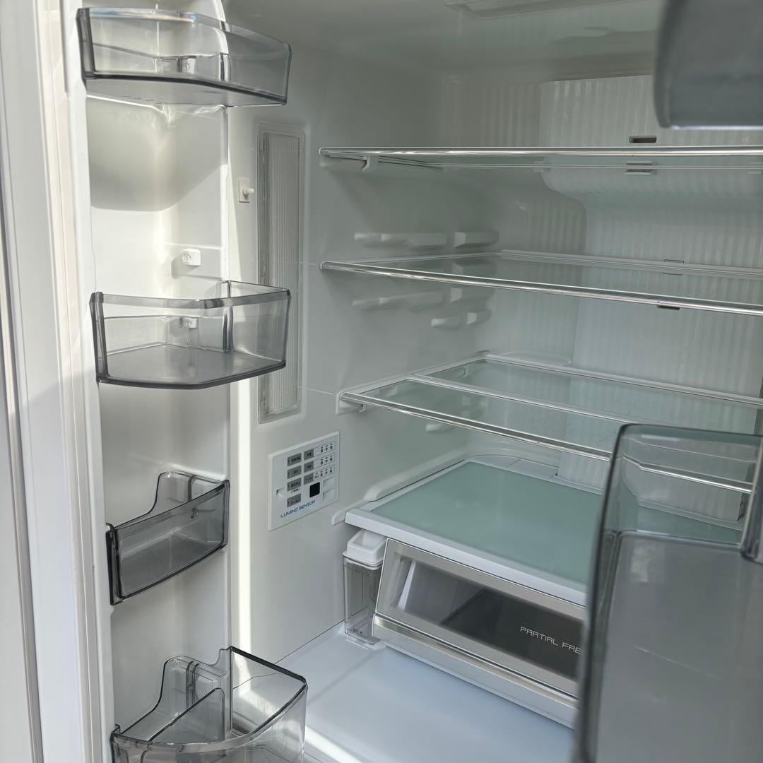 551L 6ドア冷蔵庫 直接引き取り又は大阪府近郊自社配送のみ対応可