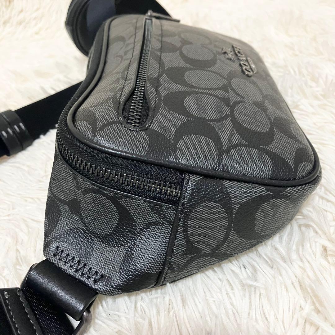 【未使用】COACH＊ボディバッグ シグネチャー チャコール PVC