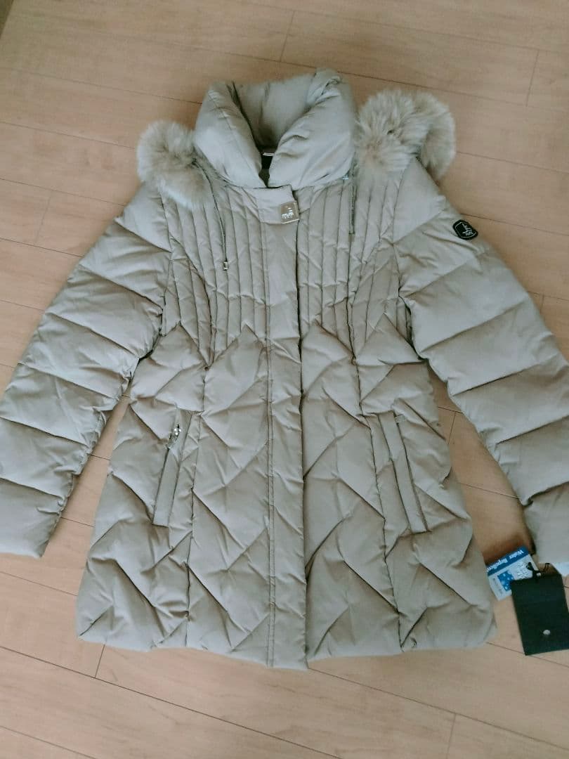 まろんJEAN-LOUISファー付きフード ダウンジャケット 　モカ