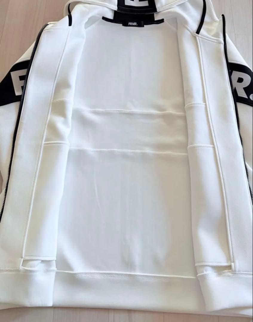 FRMR. ストレッチ　セットアップ ホワイト×ブラック　サイズ2XL