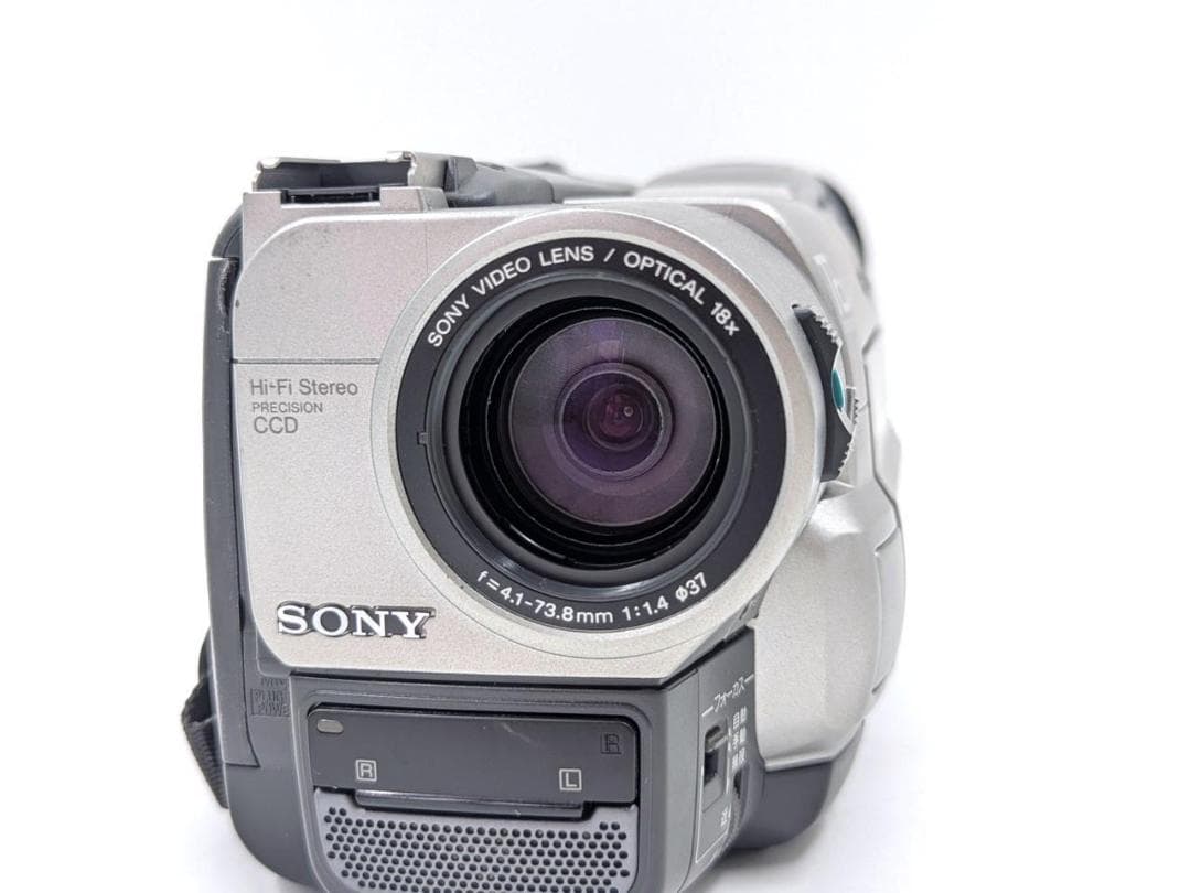 8mmテープのダビングに！ SONY ビデオカメラ CCD-TRV825