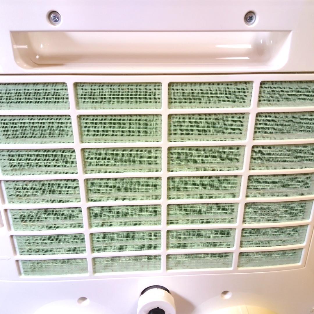 トヨトミ スポット冷暖エアコン TAD-22EW 2014年製 未使用品