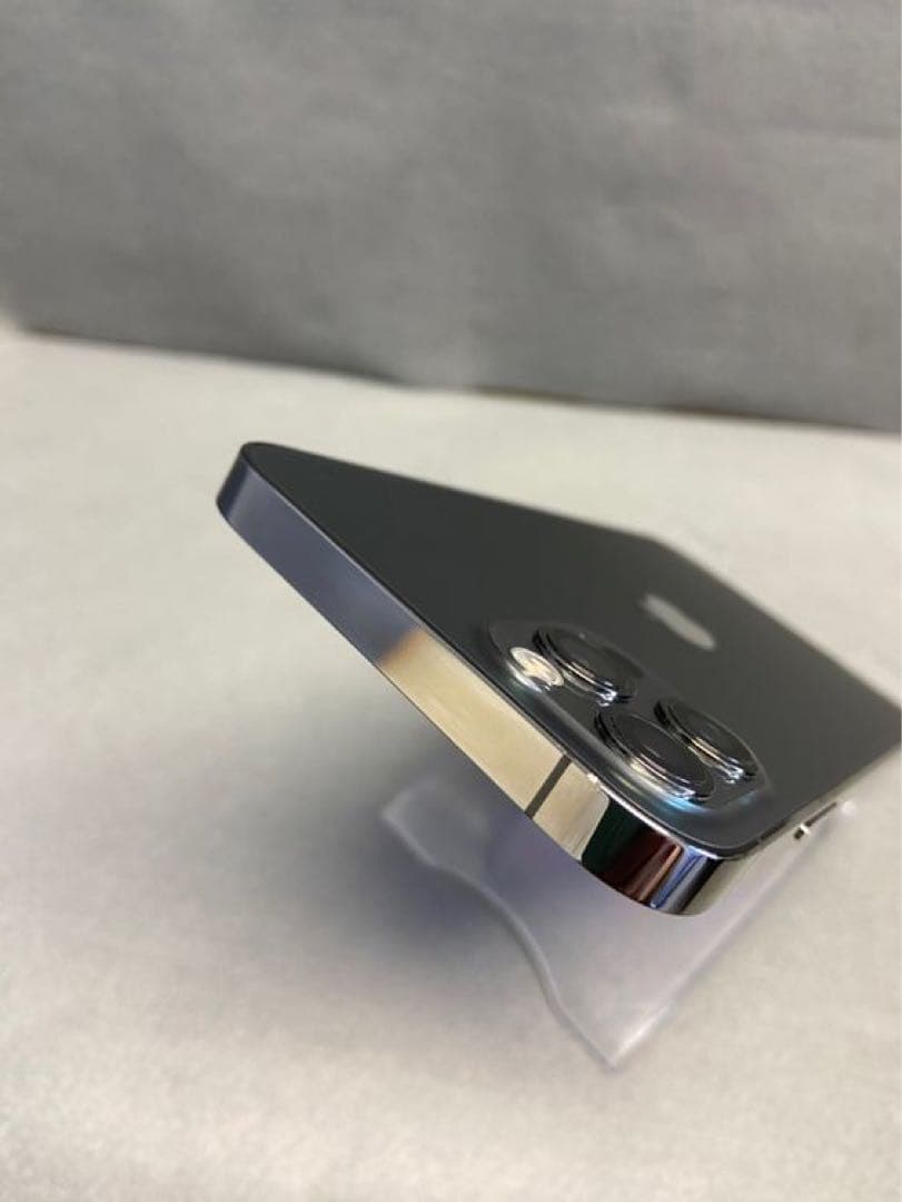 美品中古　国内版　SIMフリー　iPhone12 Pro 128GB