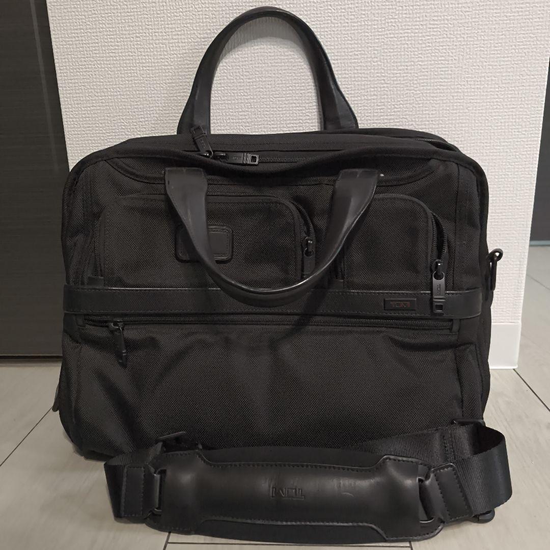 【美品】TUMI 26141D2 EXP オーガナイザー・コンピューターブリーフ