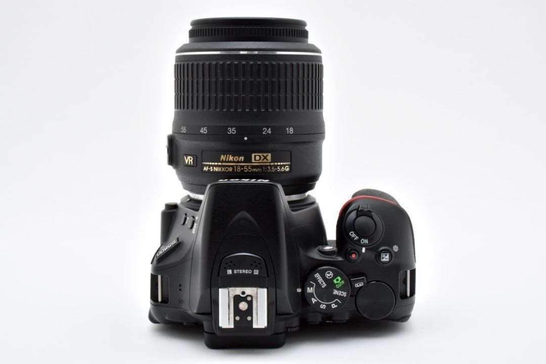【大人気】 Nikon ニコン D5600 レンズキット デジタル一眼カメラ