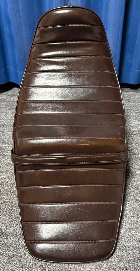 カワサキ ZRX400 純正ベース タックロールシート ローシート アンコ抜き