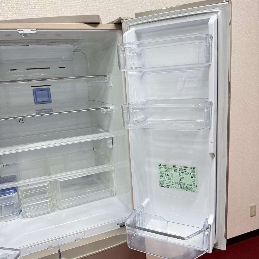 東京23区送料無料　美品三菱６ドア冷蔵庫435L　製氷機有2016年製　洗浄済み