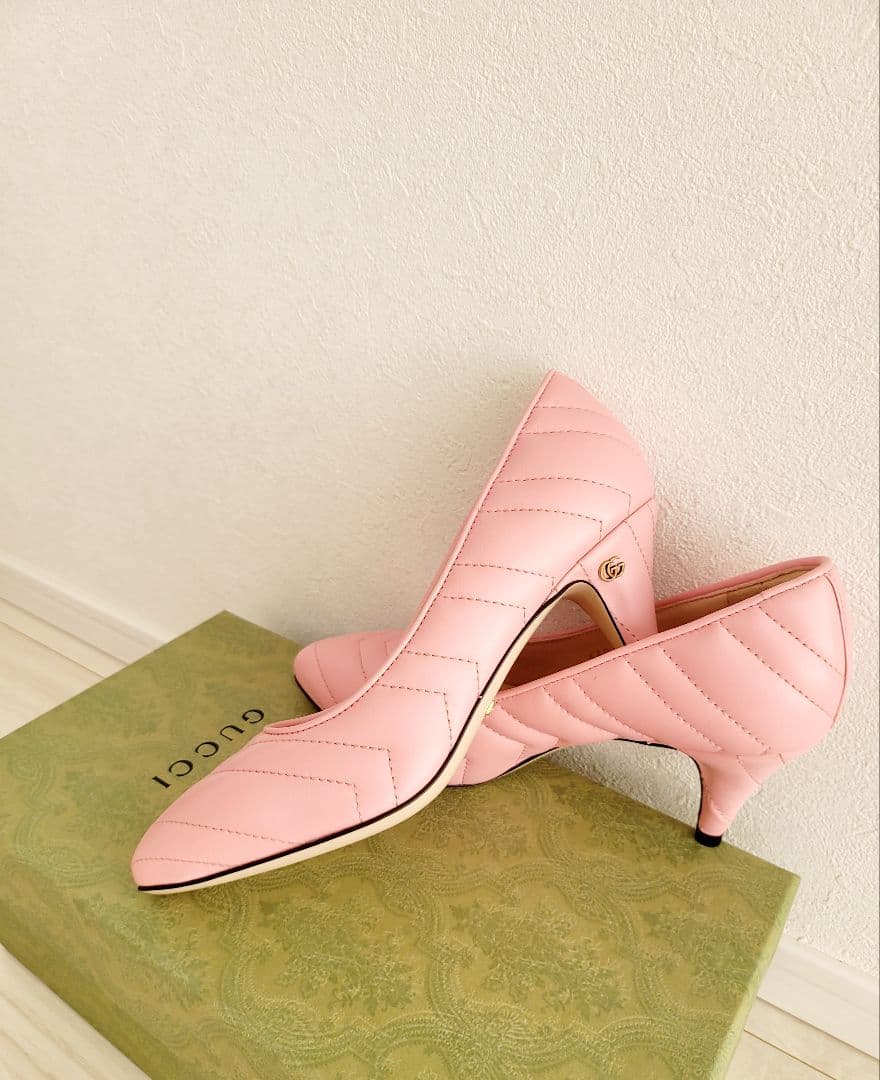 GUCCI ピンク パンプス