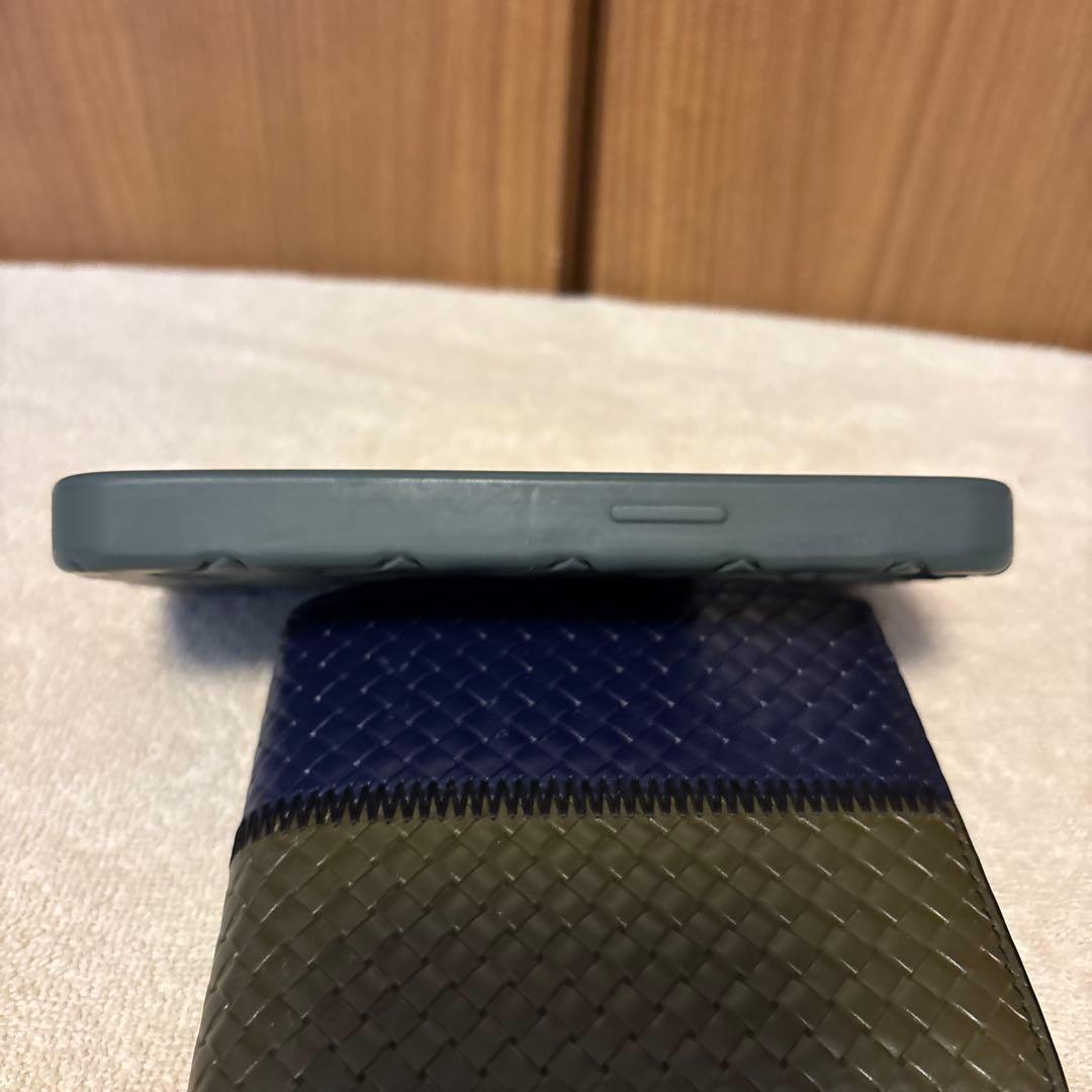 ボッテガスマホケース