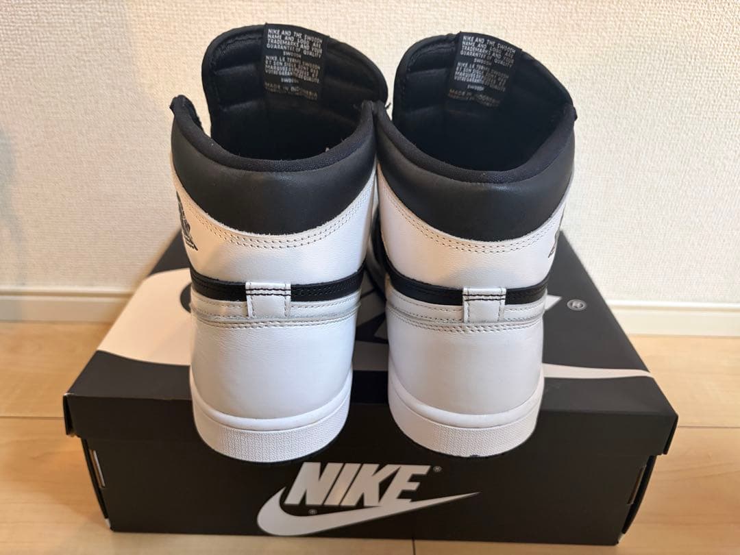 靴 Air Jordan 1 Retro High OG Black-White