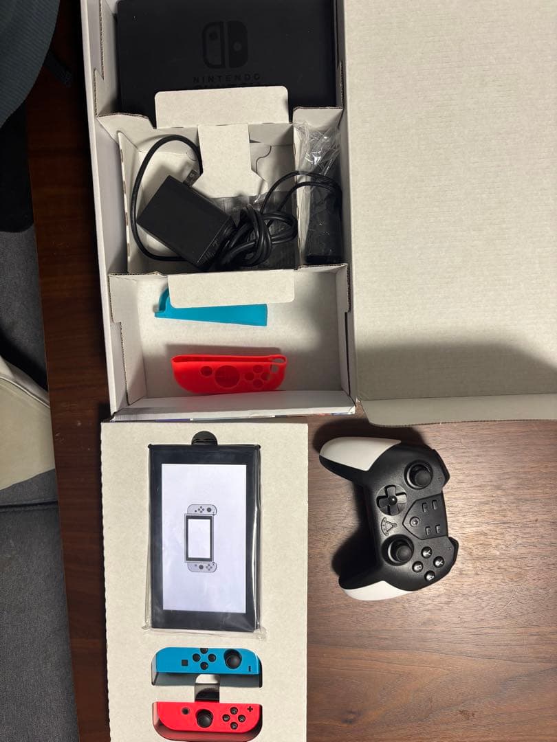 Nintendo Switch 本体 ネオンブルー・レッド　おまけつき