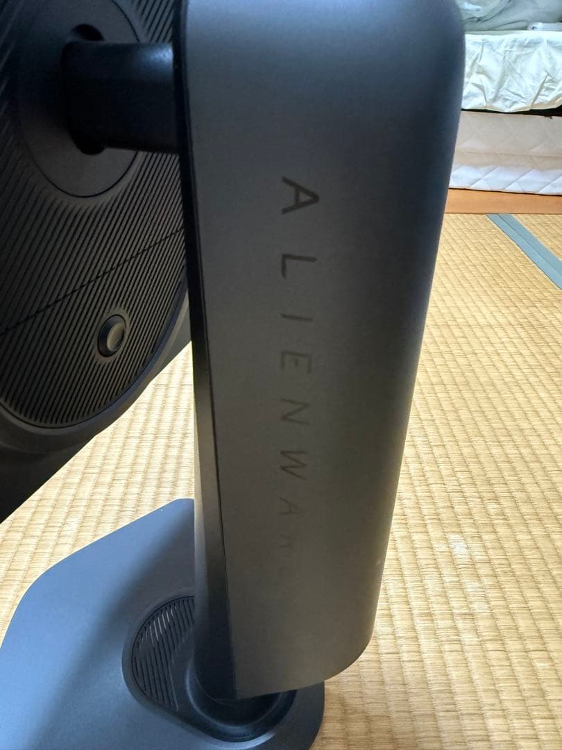 Dell AW2523HF　24.5インチAlienwareモニター 中古