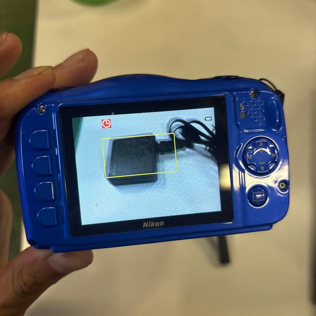 COOLPIX W100 コンパクトデジタルカメラ　動作確認済み