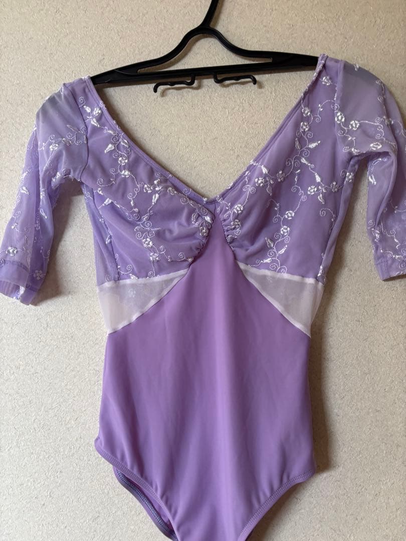 デラロミラノ　dellalo milano レオタード　Mサイズ