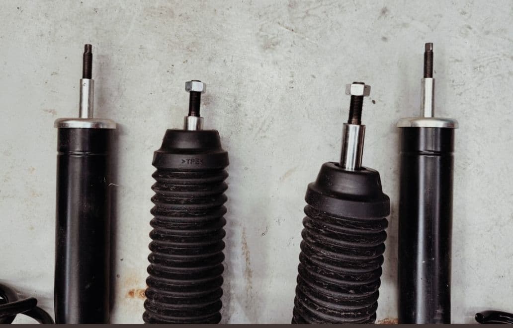 美品 ZC33S スイフトスポーツ 純正サスペンション