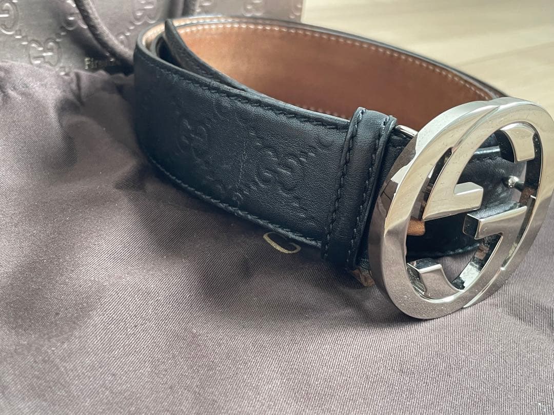 GUCCI ブラック ベルト ダブルGロゴ