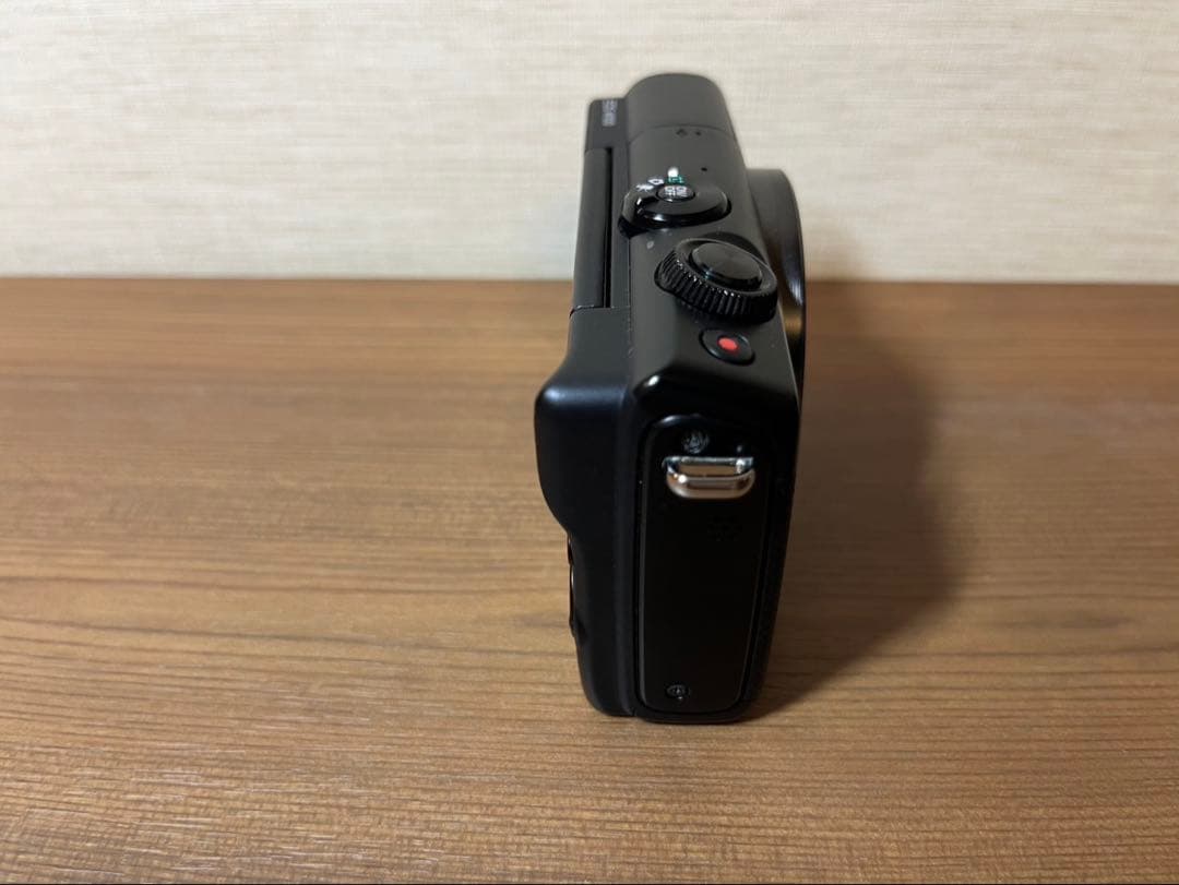 Canon EOS M100 ミラーレス一眼