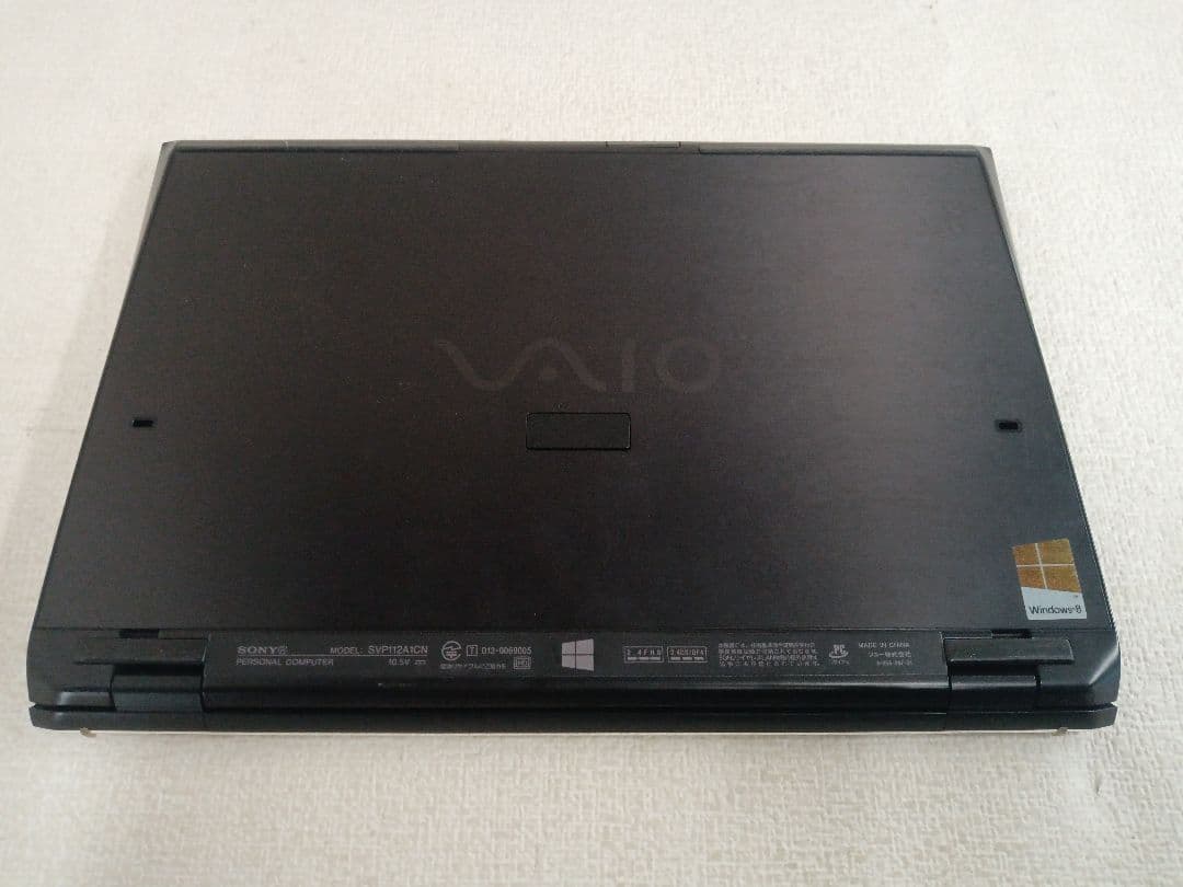 Λ Sony SVP112A1CN ストレージ無 8GB
