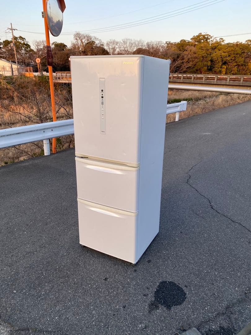 パナソニック冷蔵庫　３３５L  ご購入前に必ずお問い合わせください