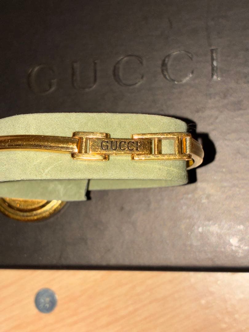 GUCCI グッチ チェンジベゼル ホワイト文字盤 ゴールド