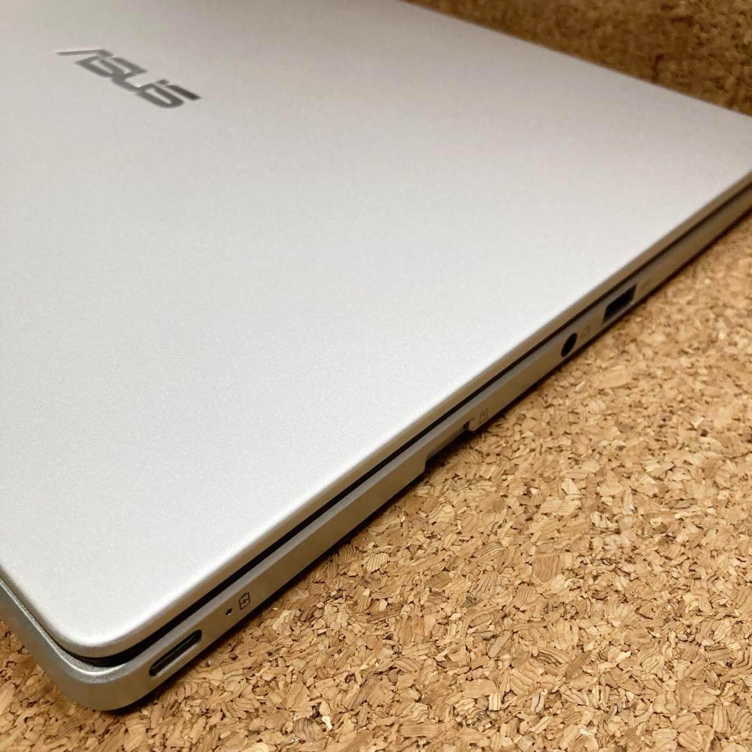 ASUS Chromebook C423NA-EB0039【動作確認済み】