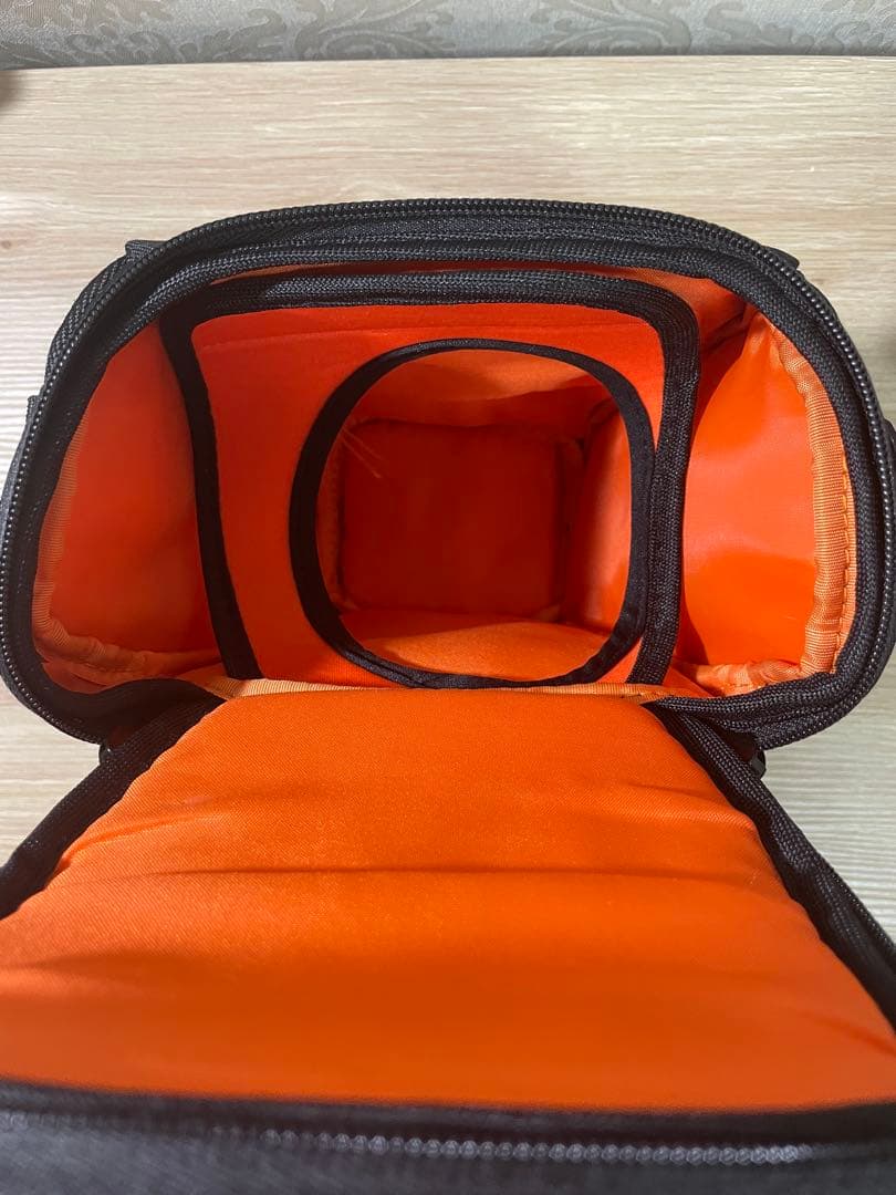 SONY α Eマウント +キッドレンズ16-50mm +SONY純正バッグ