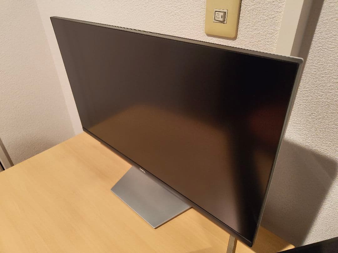 DELL　デル　PCモニター シルバー 27型 /4K　S2722QC-R