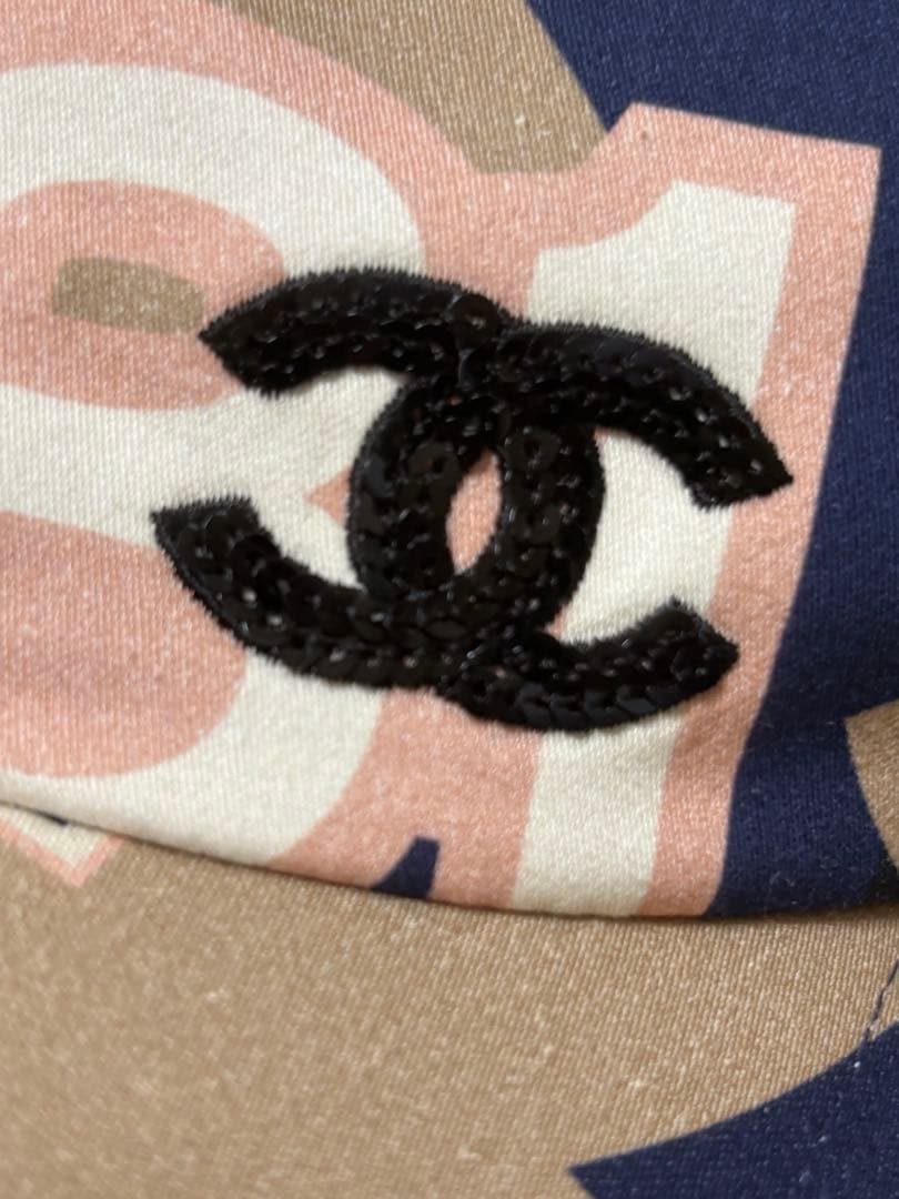CHANEL ロゴプリント レア キャップ