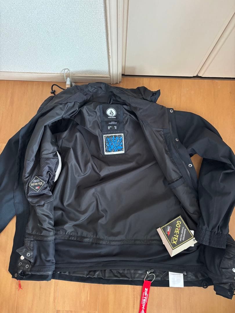 新品・未使用　VOLCOM LONGO GORE-TEX JACKET