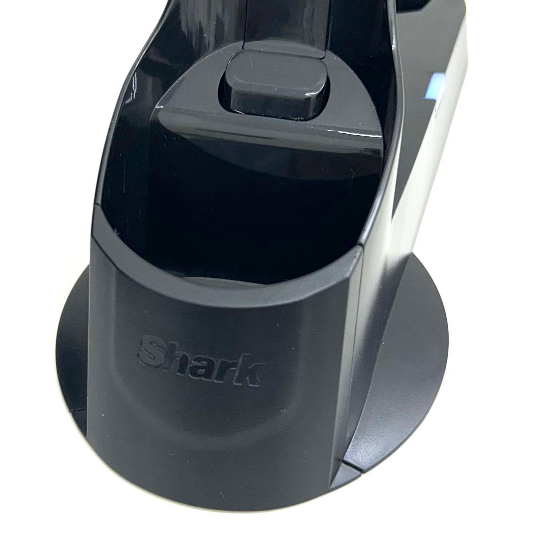 【極上美品】使用感少なめ シャーク EVOPOWER W30 スティック掃除機