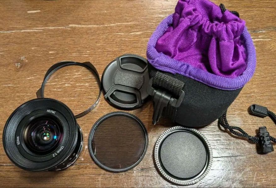 Pergear 12mm F2.0 Eマウント