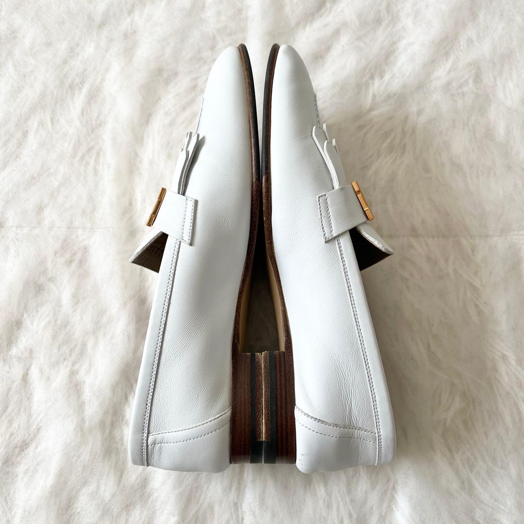 HERMES エルメス　モカシン　ロワイヤル　36.5 23.5cm ホワイト