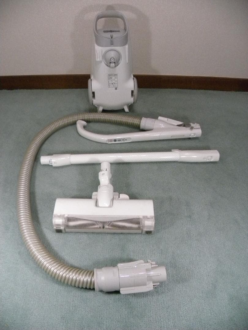 Panasonic軽量スリム掃除機MC-JP840Kからまないブラシ