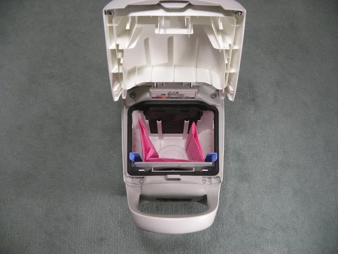 Panasonic軽量スリム掃除機MC-JP840Kからまないブラシ