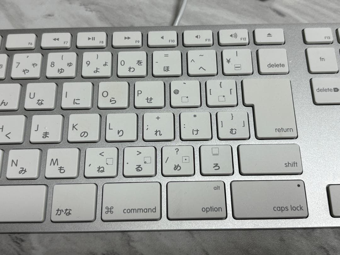 Apple iMac 21.5インチ Retina Late 2015