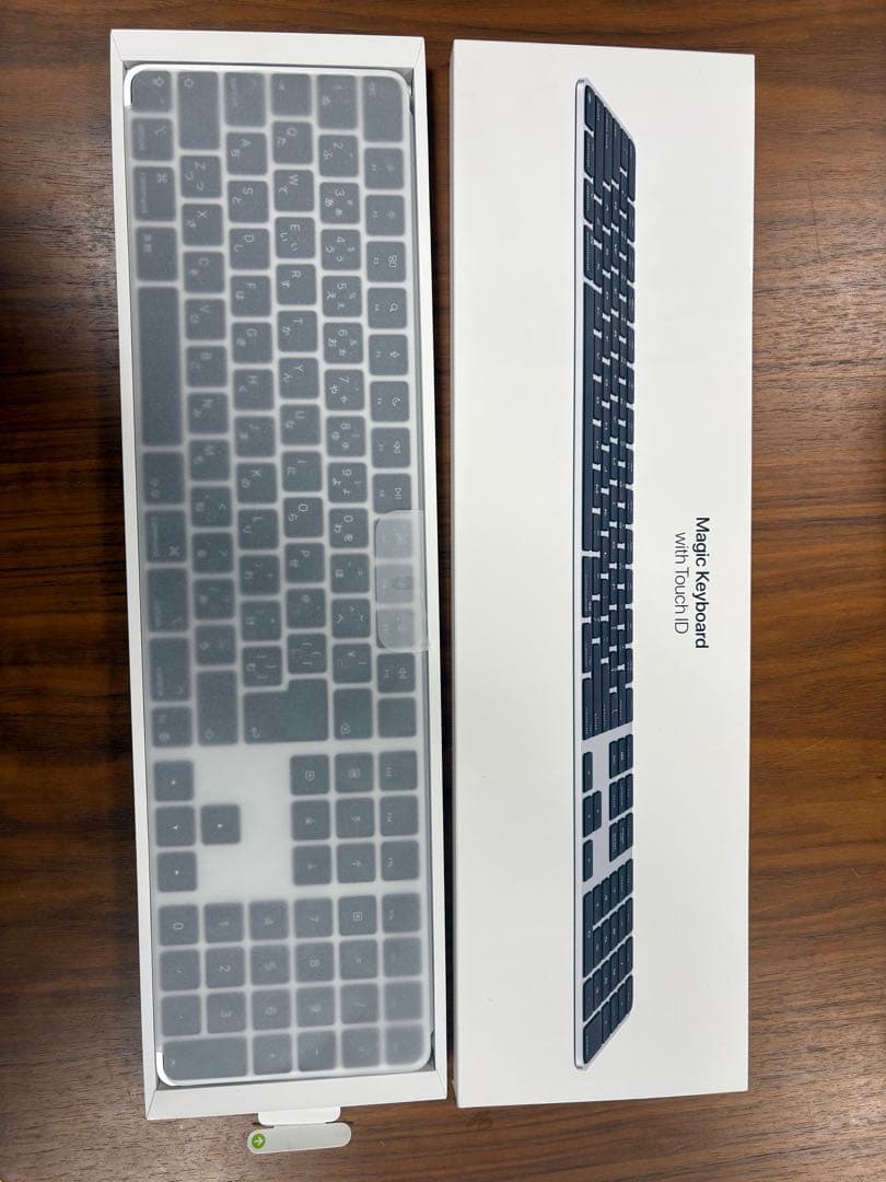 【極美品】MagicKeyboard (JIS) ブラック